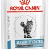 Royal Canin Comida Húmeda Sensitivity Control Feline Pollo Y Arroz 2 Royal Canin Comida Húmeda Sensitivity Control Feline Pollo Y Arroz -Suministros De Mascotas Ventas 2024 113875 vhn dermatology sensitivity chicken cat pouch pouch packshot b1 med res basic 9 2 1 g